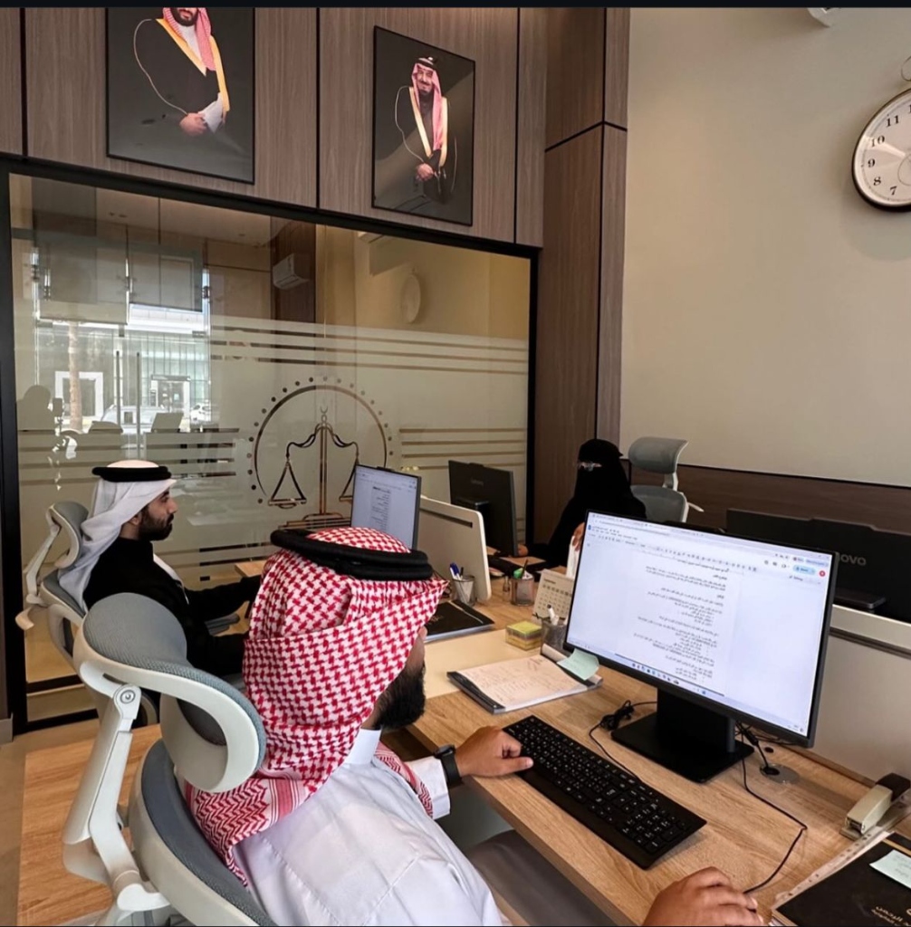 فريق شركة رقية عبدالرحمن